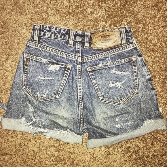 Distressed denim shorts - Picture 2 of 2